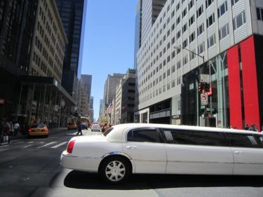 ニューヨーク州がリムジンに新たな安全規制