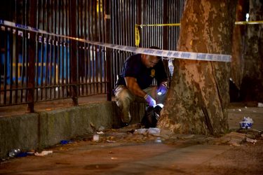 ブルックリンのブラウンズビルで銃撃。1人死亡、12人負傷