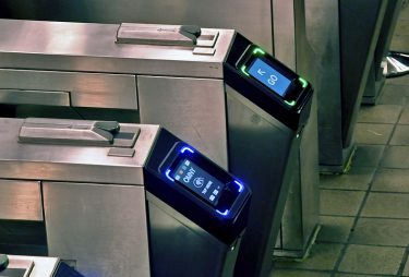 地下鉄のタッチ＆ゴーシステム OMNY、100万タップを記録