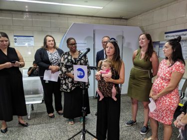 MTAがペン・ステーション駅に新しく「授乳ポッド」を設置